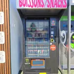Distributeur de snacking et boissons fraiches