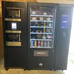 Distributeur de Burgers, Boissons et Snacking